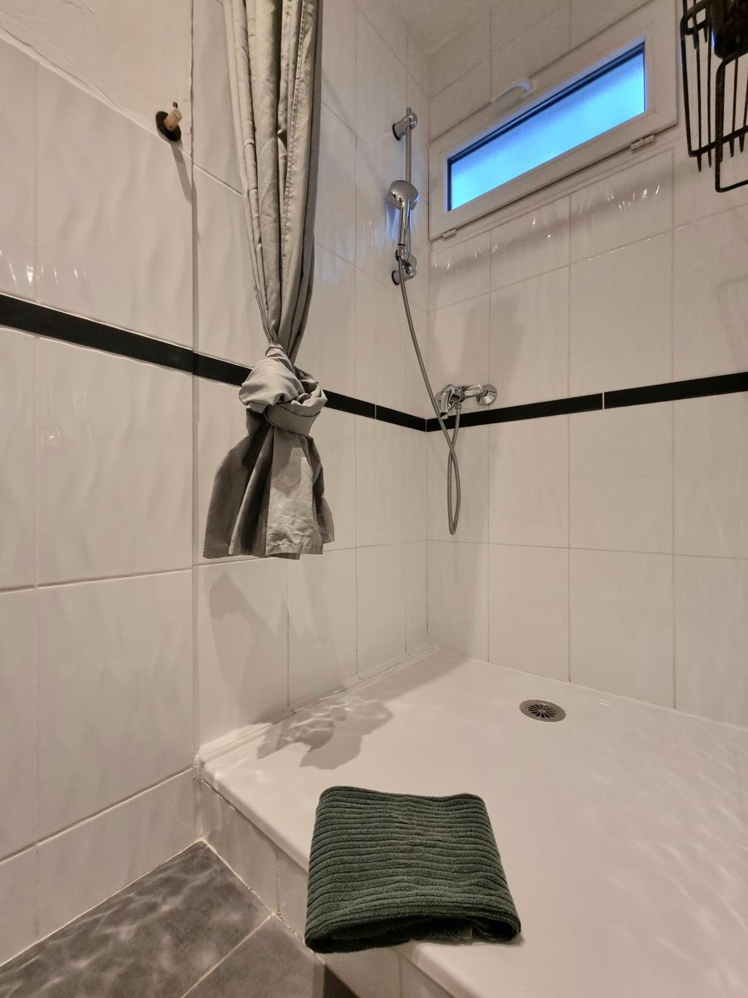 La Jeannette - Proche Gare-Centre, 2 Lits, Terrasse Villa ชาโตรูซ์ ภายนอก รูปภาพ